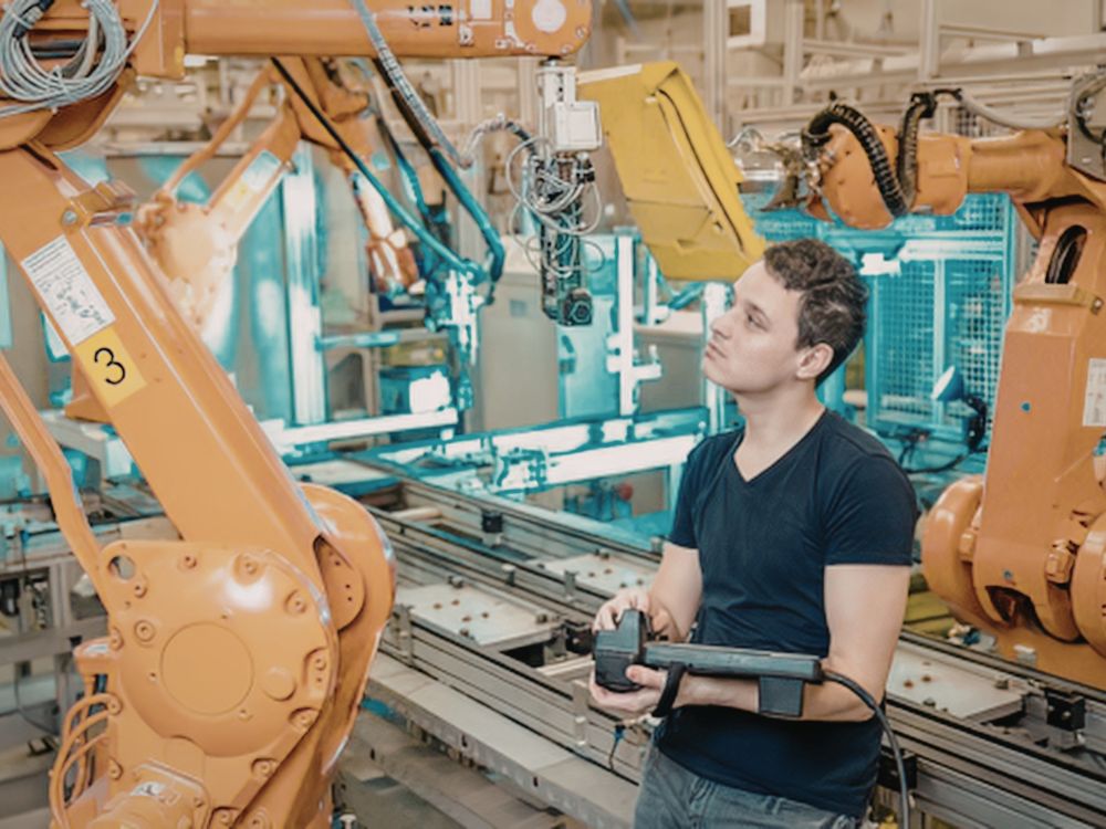 o que um mecânico industrial faz
